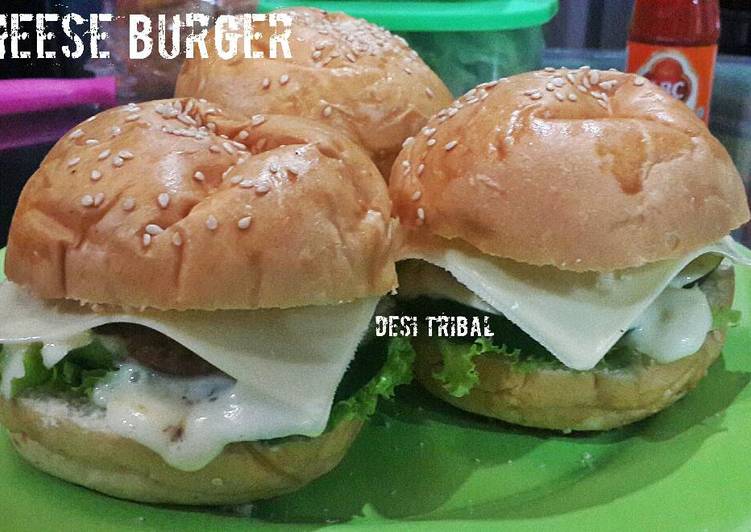 gambar untuk resep makanan Home Made Cheese Burger / Roti Burger Keju Rumahan