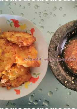 Bakwan Jagung Renyah Sambal Mantap