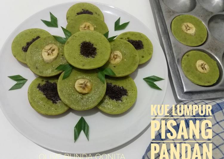 Kue lumpur pisang pandan topping piscok foto resep utama