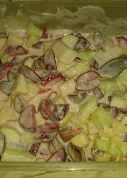 Salad buah yoghurt