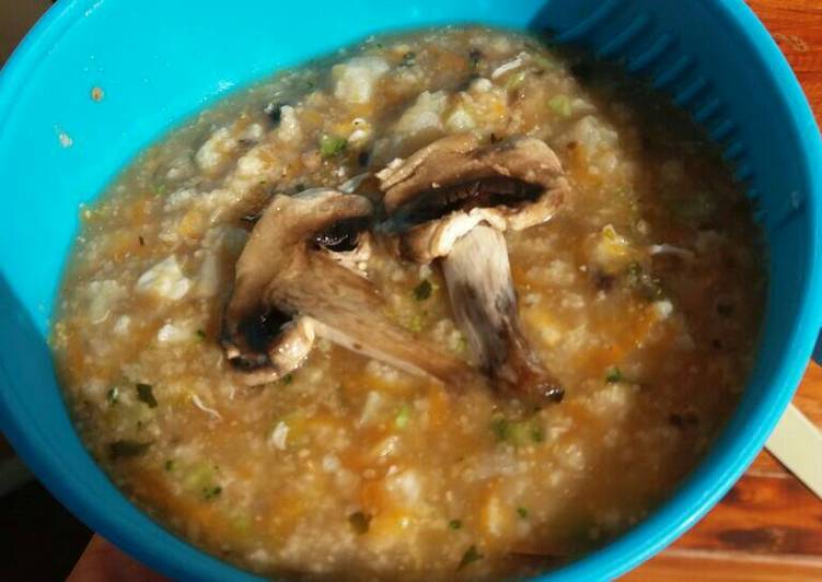 gambar untuk resep Sup jamur ikan dori