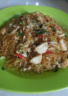 Bihun Goreng Bakso Sosis