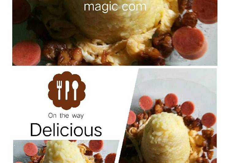 Resep Nasi kuning sosis magic com Karya yuli astuti