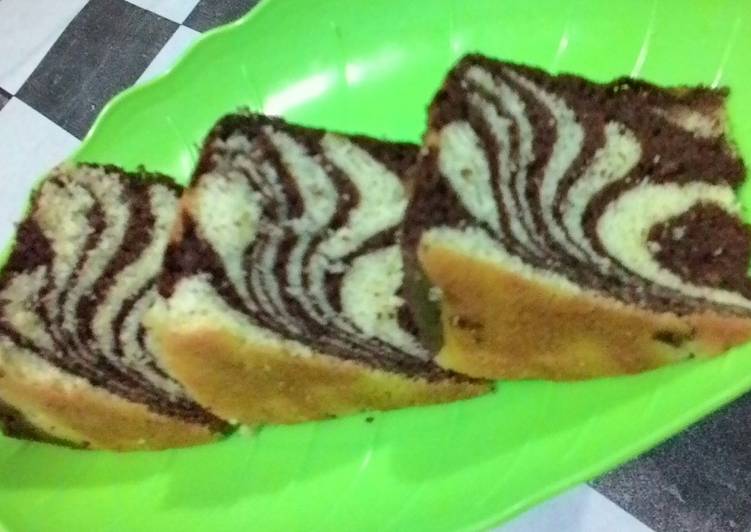 cara membuat Bolu Zebra simpel