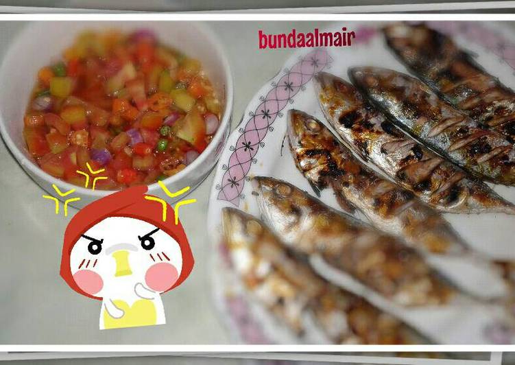 gambar untuk cara membuat Ikan Kembung Bakar vs Sambal Dabu2