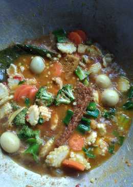 Tongseng ayam sayur