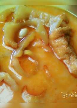 Sayur derokdok(kerupuk kulit sapi)