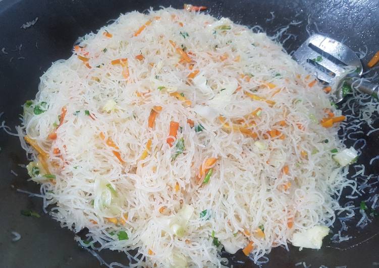 Mie bihun jagung putih goreng #BikinRamadanBerkesan