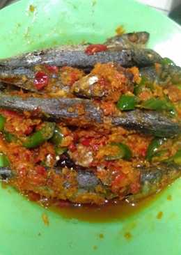 Ikan salem kranjang bumbu kuning ala mma aksa
