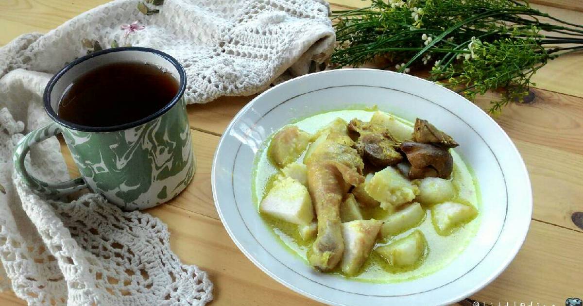 Resep Opor Ayam ala Dina Triharwati