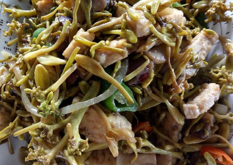 Resep Tumis bunga pepaya Oleh cynthia lestiary