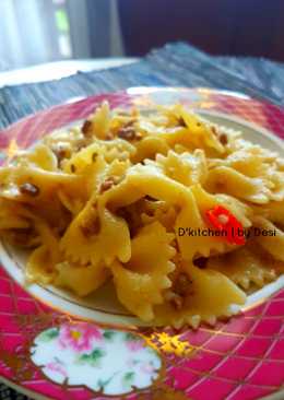 Farfalle goreng daging giling