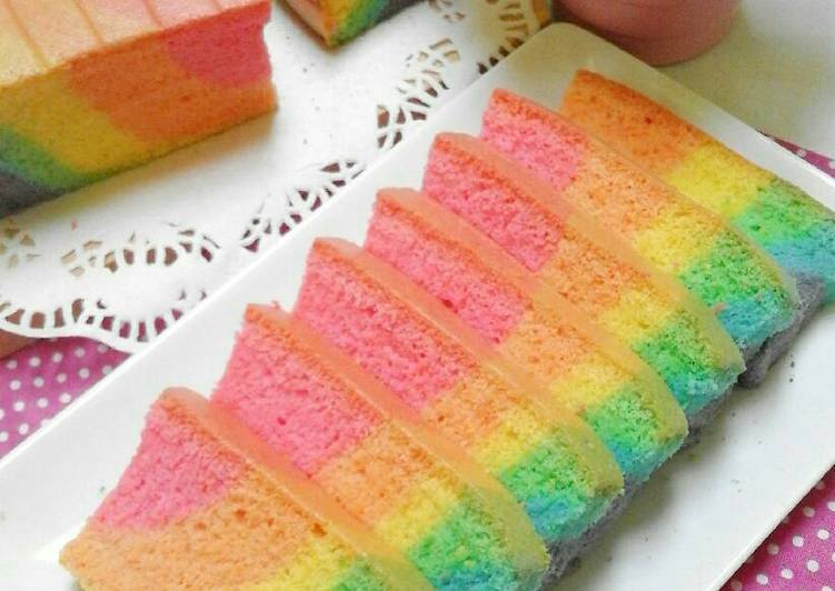 bahan dan cara membuat Rainbow Ogura Cake