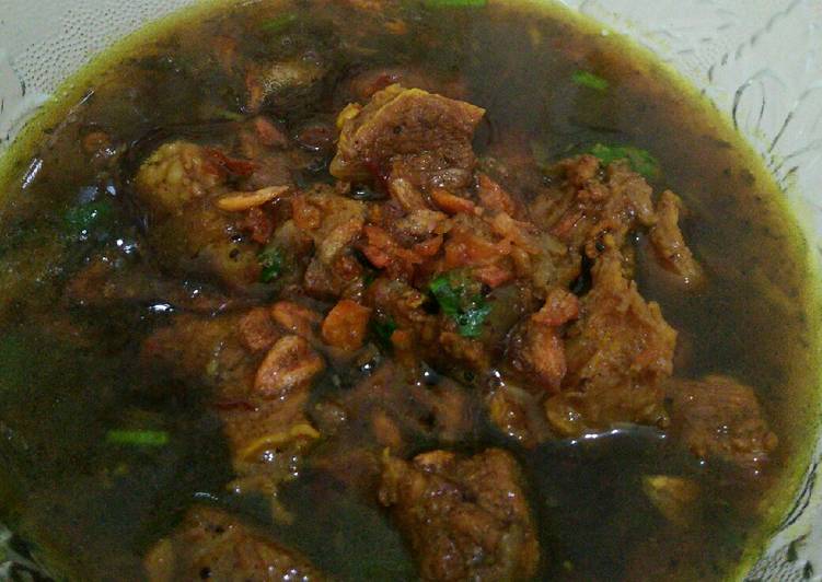 gambar untuk cara membuat Rawon Daging Sapi