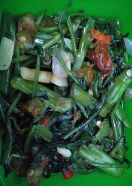 Tumis kangkungÂ  sederhana