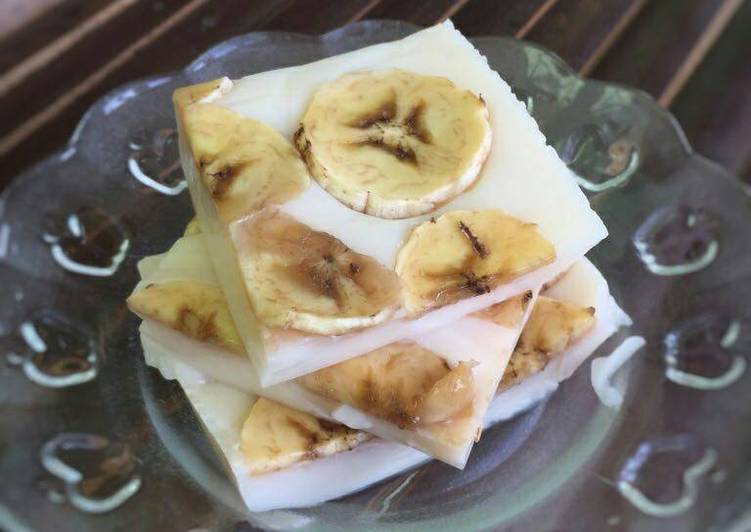 bahan dan cara membuat Puding susu pisang