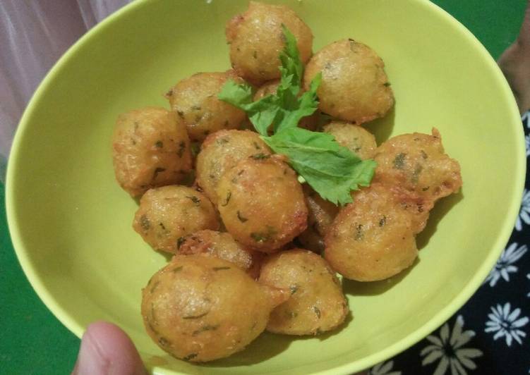Bola-bola kentang keju
