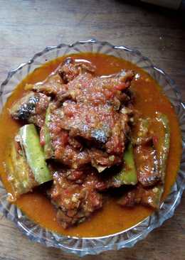 Pindang tongkol terong balado