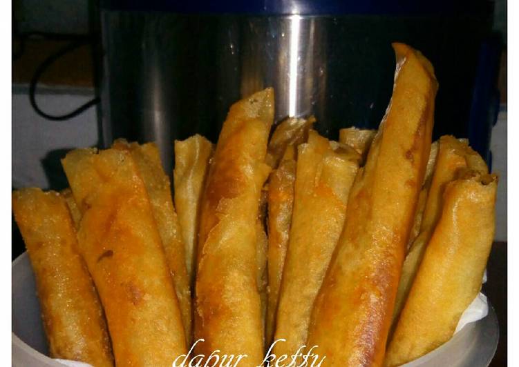 gambar untuk resep makanan Pisang Aroma Manis (Banana Roll with Palm Sugar)