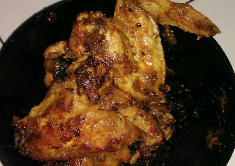 cara membuat Ayam bakar bumbu rujak