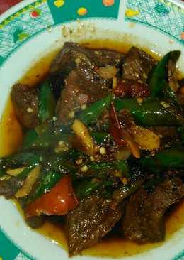 Oseng daging sapi cabe Ijo