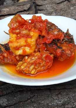 Mujair,tahu,tempe Balado