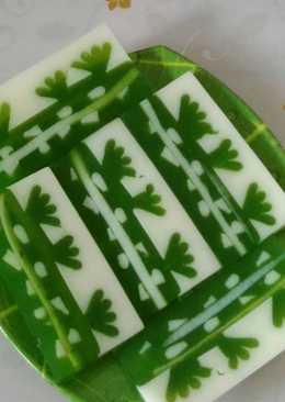 Puding motif bunga