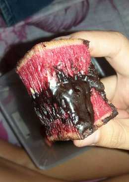 Martabak Red Velvet toping coklat