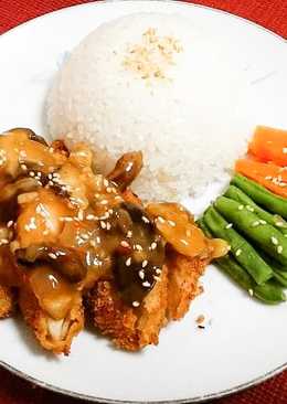Chicken Katsu with Mushroom Sauce