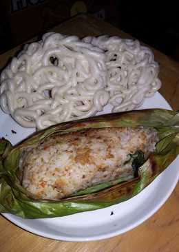 Nasi panggang (bakar) teflon tutug oncom..