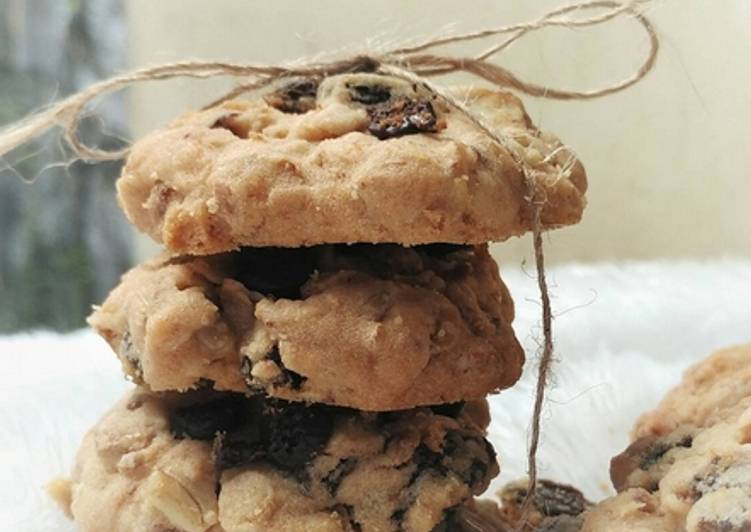 resep makanan Crunchy Oatmeal Cookies (source : tintinrayner)