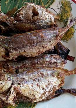 Ikan selar goreng