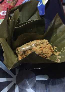 Botok petai cina, kelapa dan teri