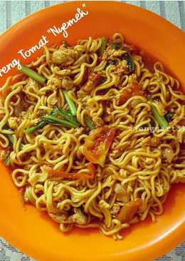Mie Goreng Tomat Nyemek