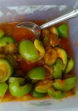 Asinan belimbing wuluh jambu air
