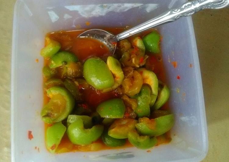 gambar untuk resep Asinan belimbing wuluh jambu air