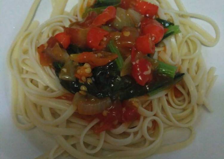 cara membuat Spagetti saus tomat homemade