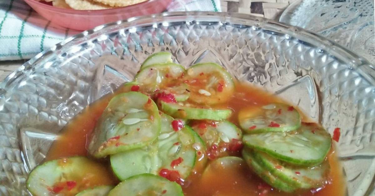  Resep reuceuh bonteng rujak timun ala sunda oleh ati 