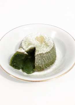 Matcha Molten Lava Cake