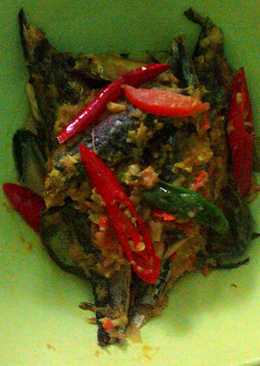 Pindang salem bumbu kuning
