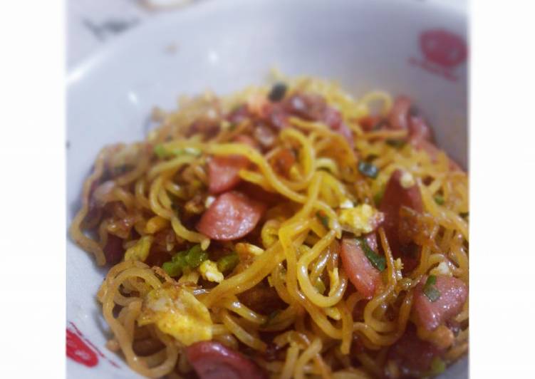 resep Mie Goreng Sosis Sapi Rawit