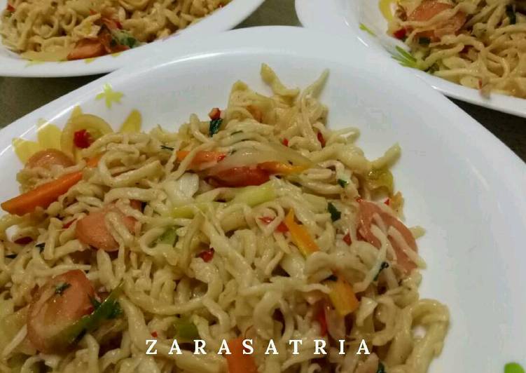 resep makanan Homemade noodle / mie mentah / mie telur buatan sendiri