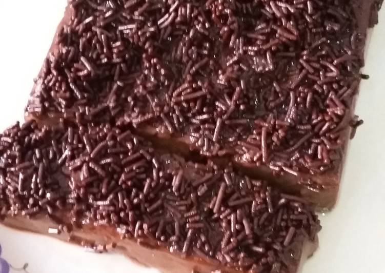 resep Brownis Pudding Kenyal dan Nyoklat Banget