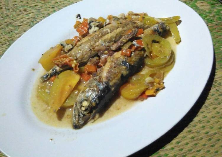 gambar untuk resep makanan Tumis Ikan Asin Ndeso