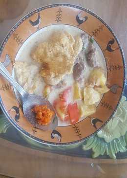 Soto Betawi kuah santan dan susu