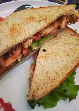 Sandwich gandum ayam panggang