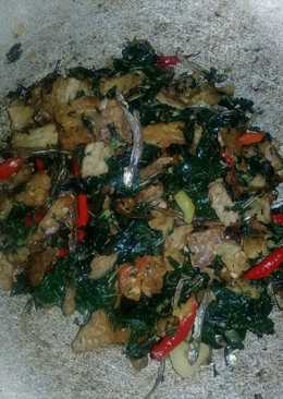 Tumis tempe semangit teri daun singkong