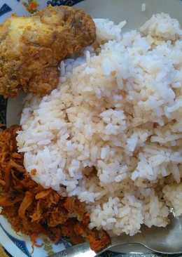 Otak sapi goreng kesukaan with mesro