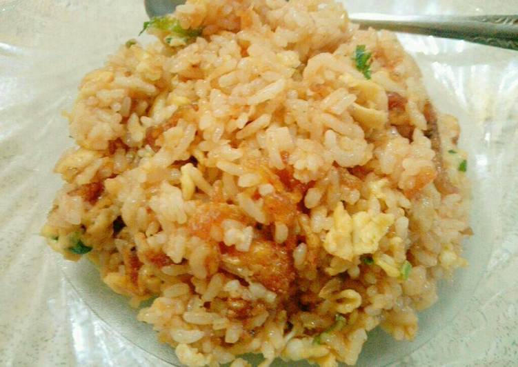  Resep  Nasi  goreng  plus udang  jabrong oleh Lailatul Rohmah 