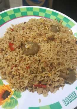 Nasi goreng kornet bakso